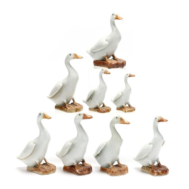 a-group-of-eight-chinese-export-porcelain-ducks