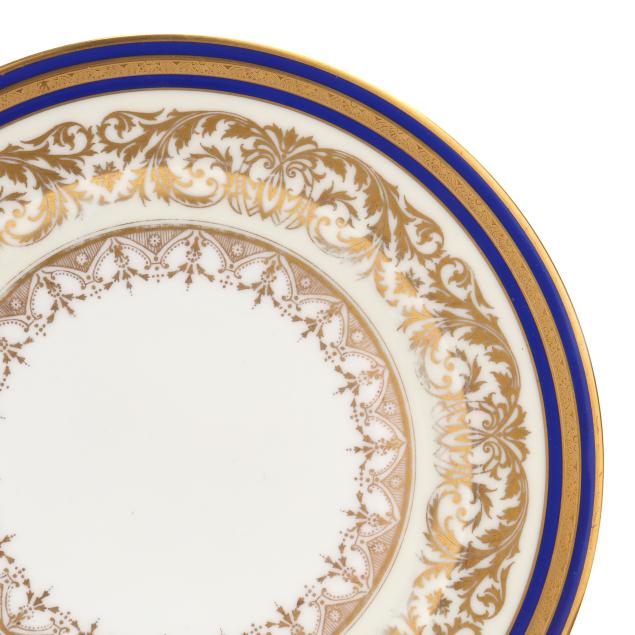 set-of-eight-t-v-limoges-blue-and-gilt-dinner-plates