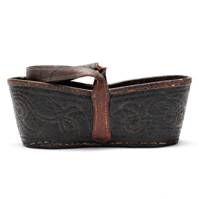 attributed-to-s-s-cottrell-co-virginia-tooled-leather-key-basket