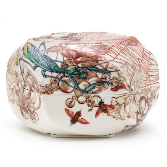 susumu-ikuta-japanese-1926-2024-large-covered-box-with-insects