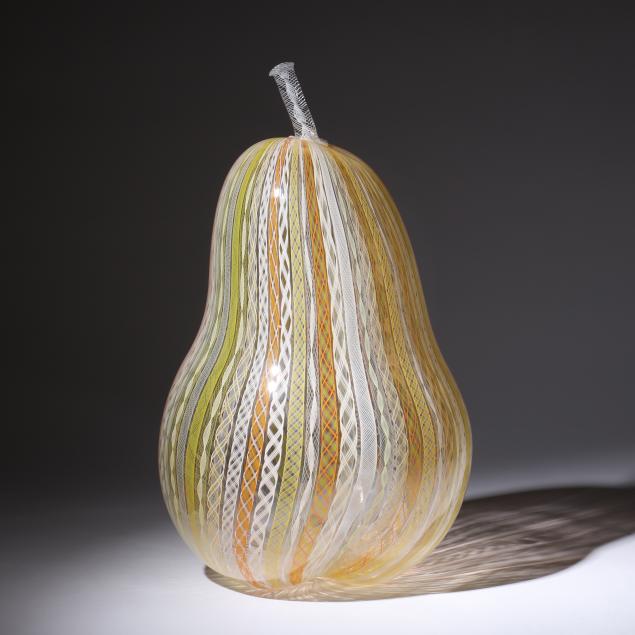 joey-kirkpatrick-flora-mace-oversized-zanfirico-pear