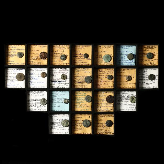 later-seleucid-kingdom-twenty-two-22-small-bronzes-of-five-rulers