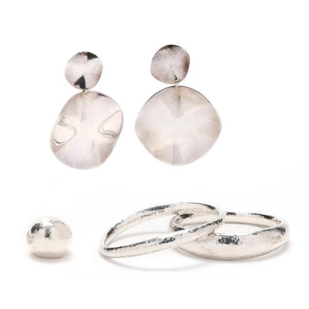 a-group-of-sterling-silver-jewelry-ippolita