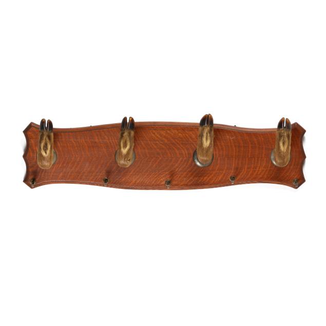 vintage-deer-foot-rifle-rack