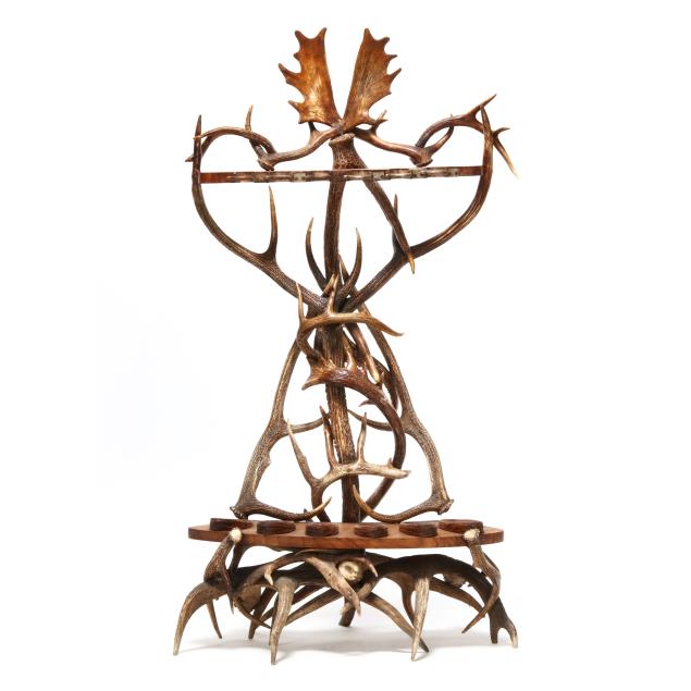 attributed-black-forest-antler-gun-rack