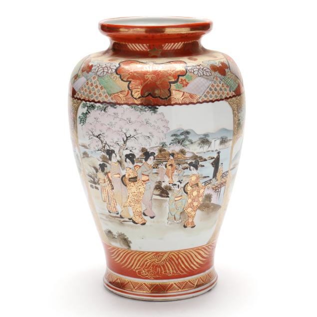 a-large-japanese-porcelain-kutani-satsuma-vase