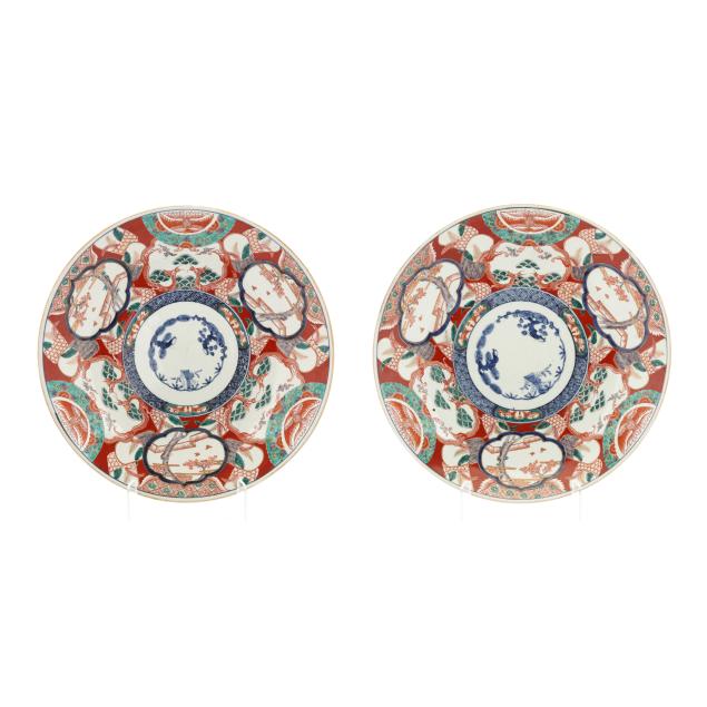 a-pair-of-japanese-imari-porcelain-chargers