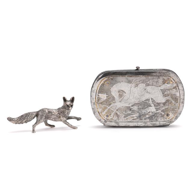 two-silver-hunt-themed-accessories
