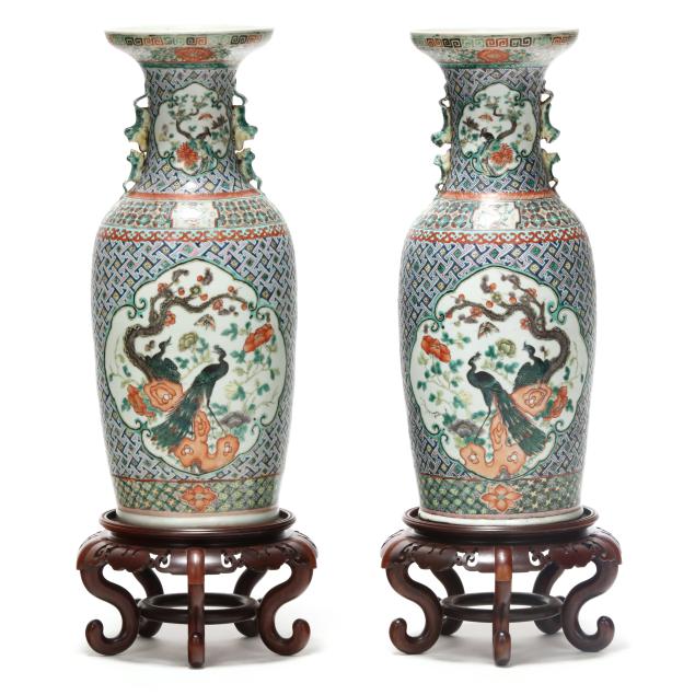 a-pair-of-chinese-porcelain-floor-vases