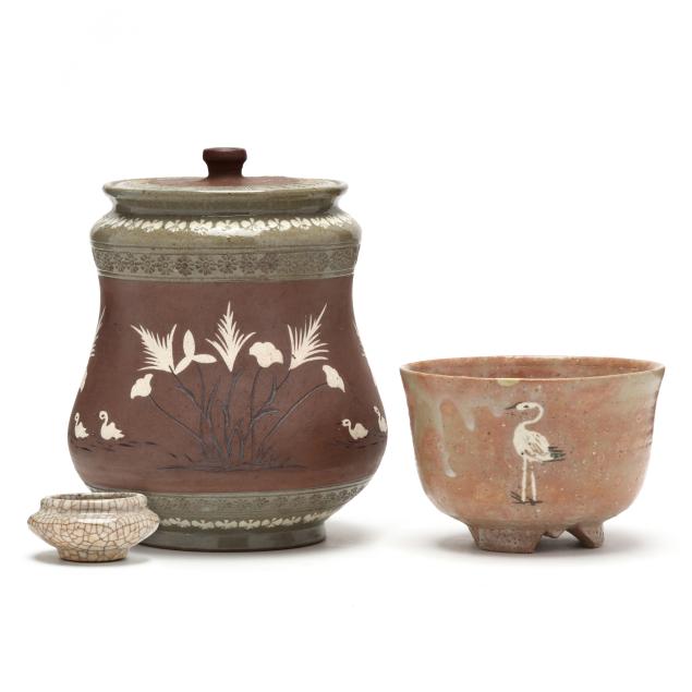 a-selection-of-korea-ceramics