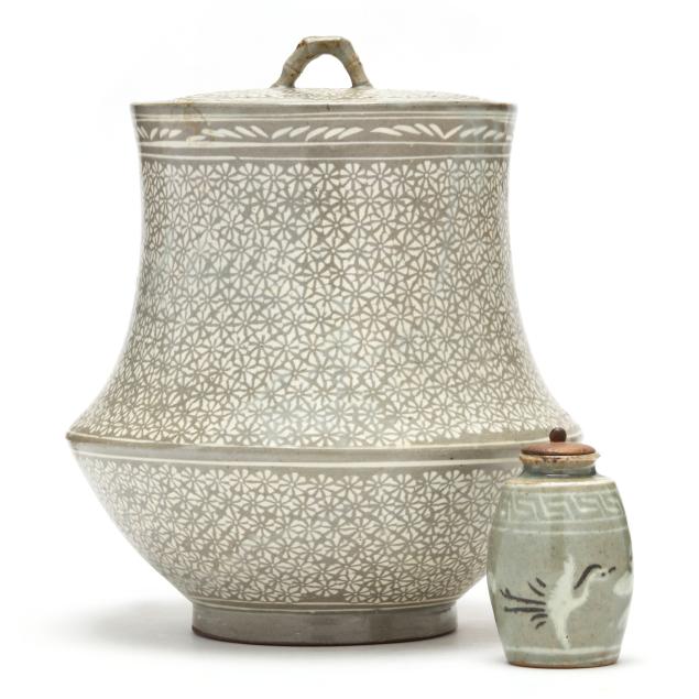 a-korean-inspired-fresh-water-container-i-mizusashi-i-and-tea-caddy-i-chaire-i