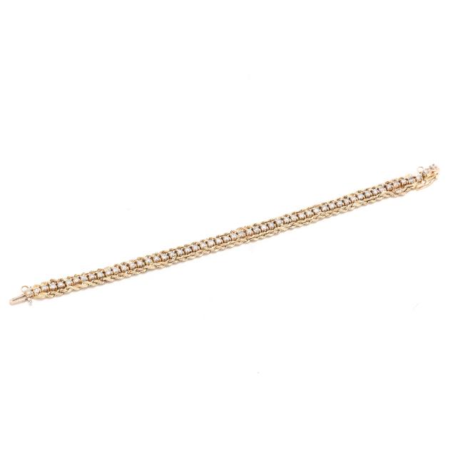 gold-and-diamond-bracelet