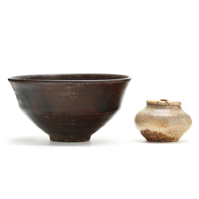 a-korean-bowl-and-converted-old-medicine-jar