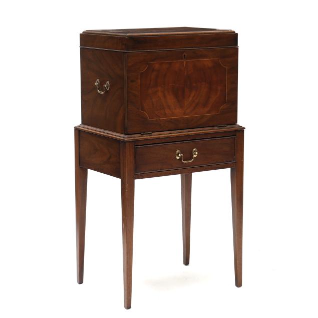 henkel-harris-mahogany-cellarette
