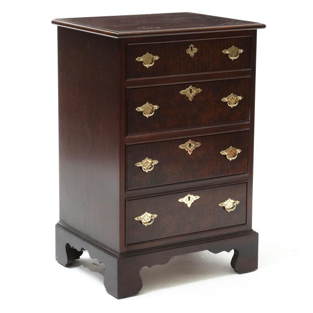 chippendale-style-diminutive-chest-of-drawers