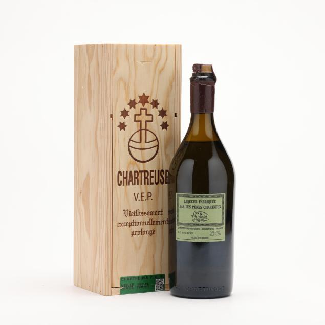 chartreuse-green-v-e-p-liqueur-fabriquee-par-les-peres-chartreux