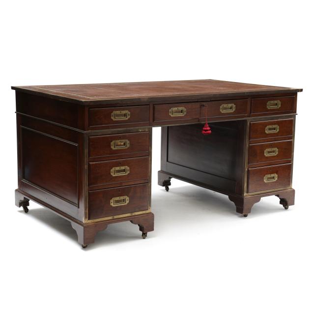 georgian-style-mahogany-campaign-kneehole-desk