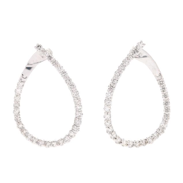 white-gold-and-diamond-earrings