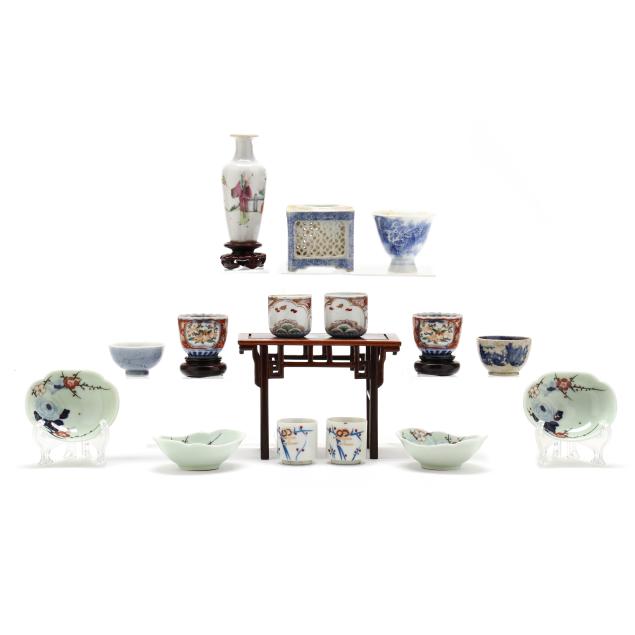 selection-of-small-asian-porcelain-table-articles