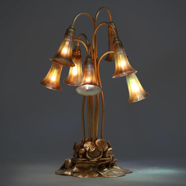 tiffany-studios-dore-bronze-and-favrile-glass-seven-light-lily-table-lamp