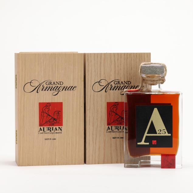 aurian-a25-armagnac-in-glass-decanters