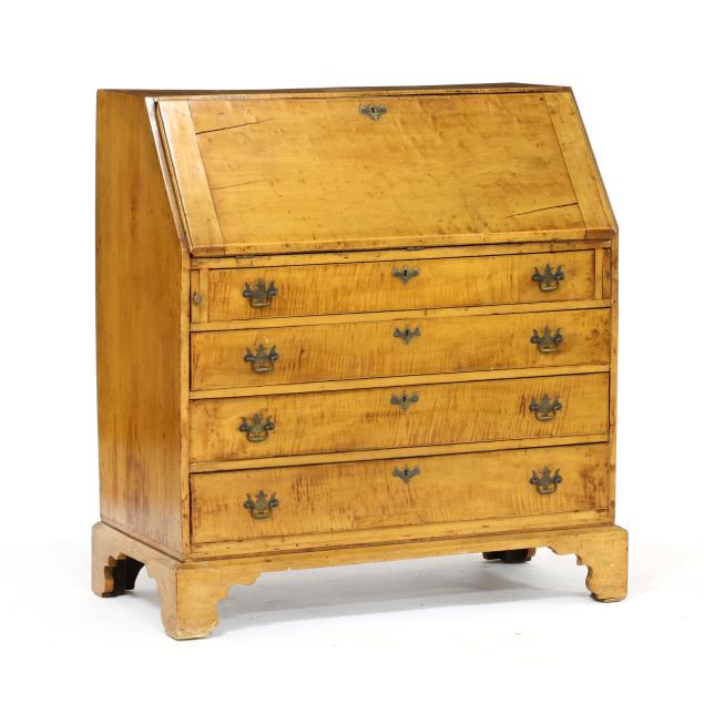 new-england-chippendale-figured-maple-slant-front-desk