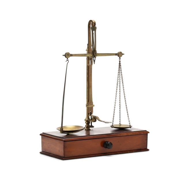 antique-english-traveling-mahogany-brass-apothecary-scale