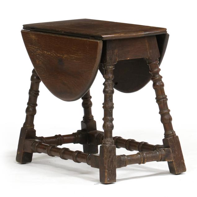 jacobean-style-oak-diminutive-drop-leaf-side-table
