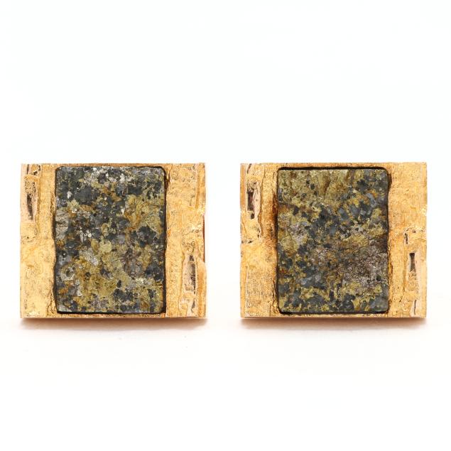 gold-cufflinks-finland