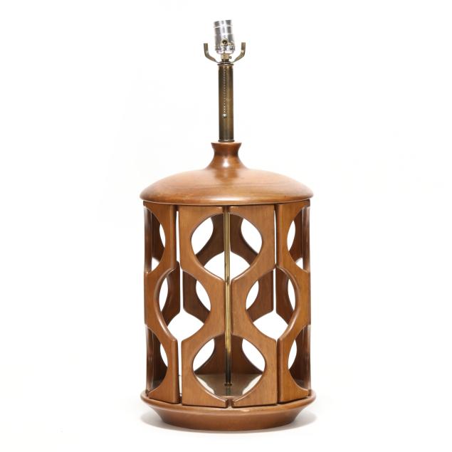 mid-century-walnut-and-brass-table-lamp