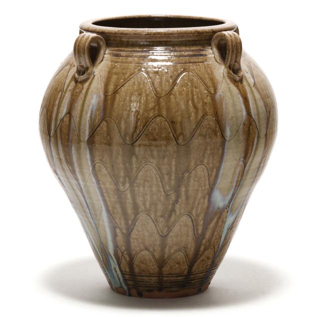 kim-ellington-vale-nc-b-1954-four-handled-floor-vessel