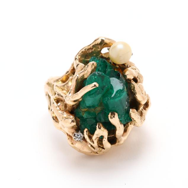 gold-and-gem-set-ring