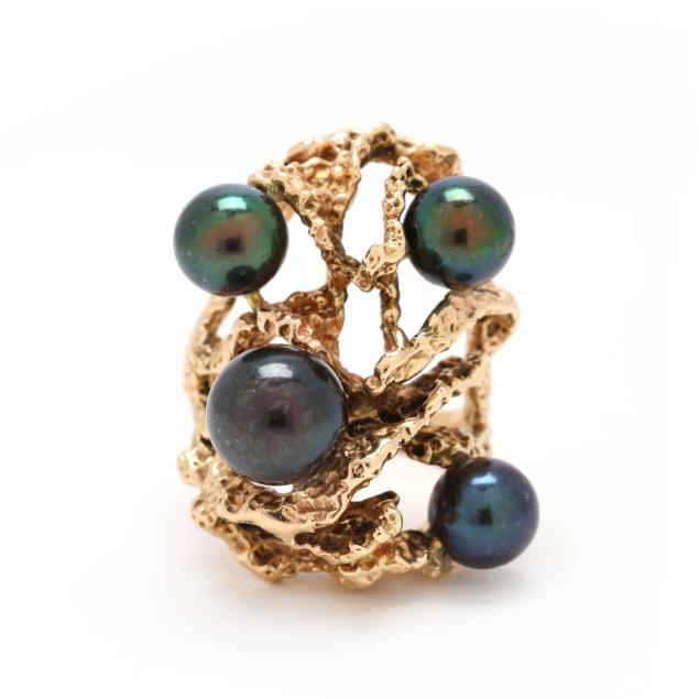 gold-and-tahitian-pearl-ring