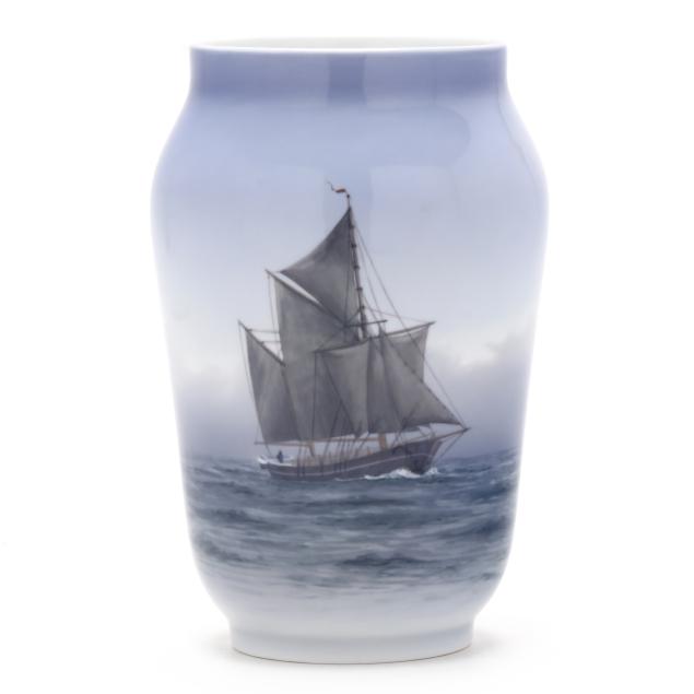 royal-copenhagen-maritime-theme-porcelain-vase