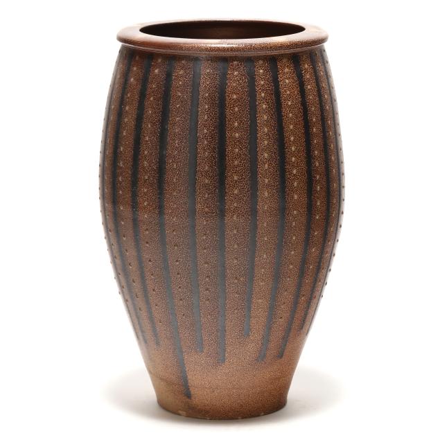 mark-hewitt-english-nc-b-1955-floor-vase