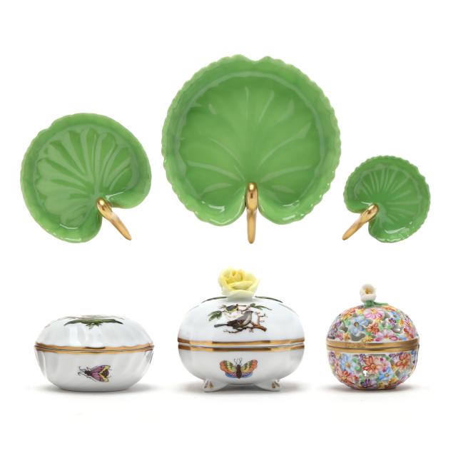 a-group-of-six-herend-tabletop-accessories