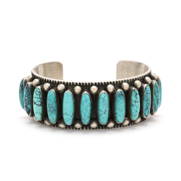 navajo-sterling-silver-and-turquoise-cuff-bracelet-signed