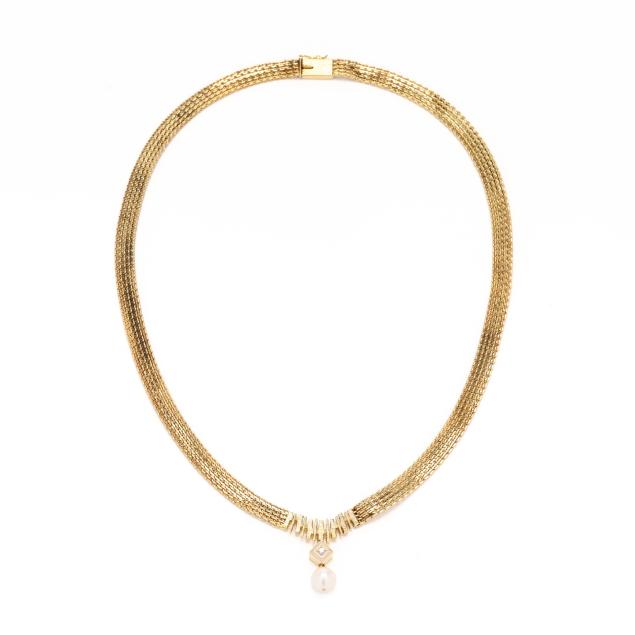 gold-necklace-with-pearl-and-diamond-drop-pendant