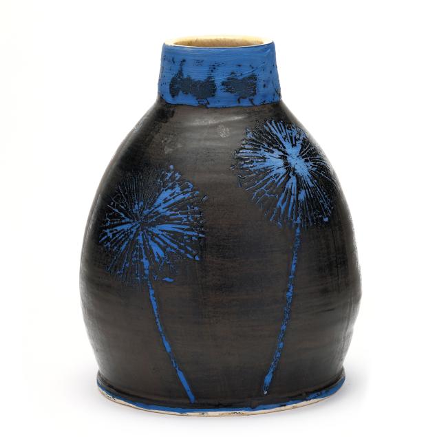 steven-glass-va-b-1952-and-mary-holland-va-b-1960-i-allium-pot-i
