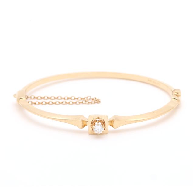 gold-and-diamond-bangle-bracelet-fine-jewelers-guild