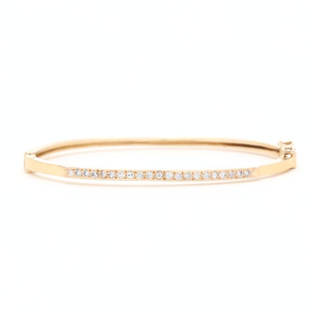 gold-and-diamond-bangle-bracelet