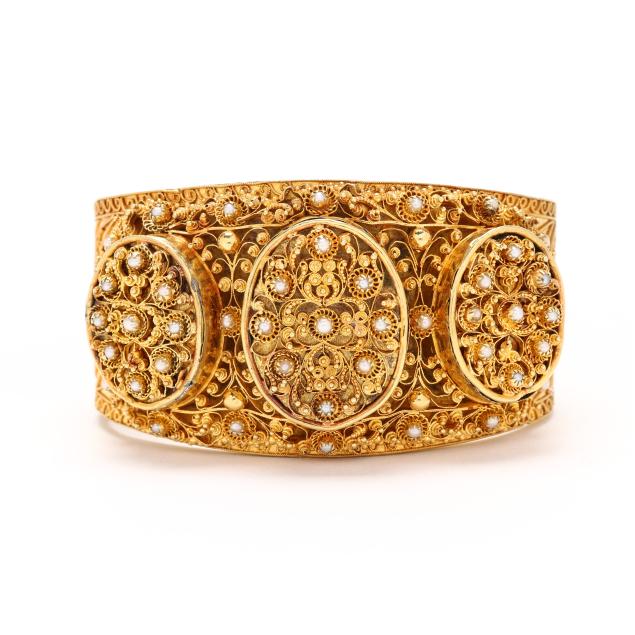 wide-antique-gold-bangle-bracelet