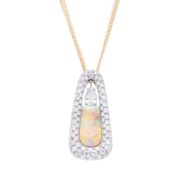 gold-opal-and-diamond-pendant-necklace