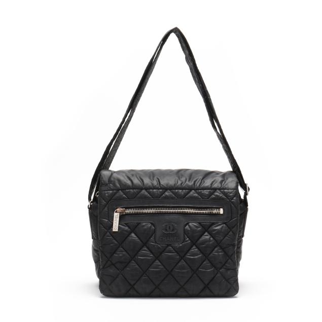 black-nylon-i-coco-cocoon-i-messenger-bag-chanel