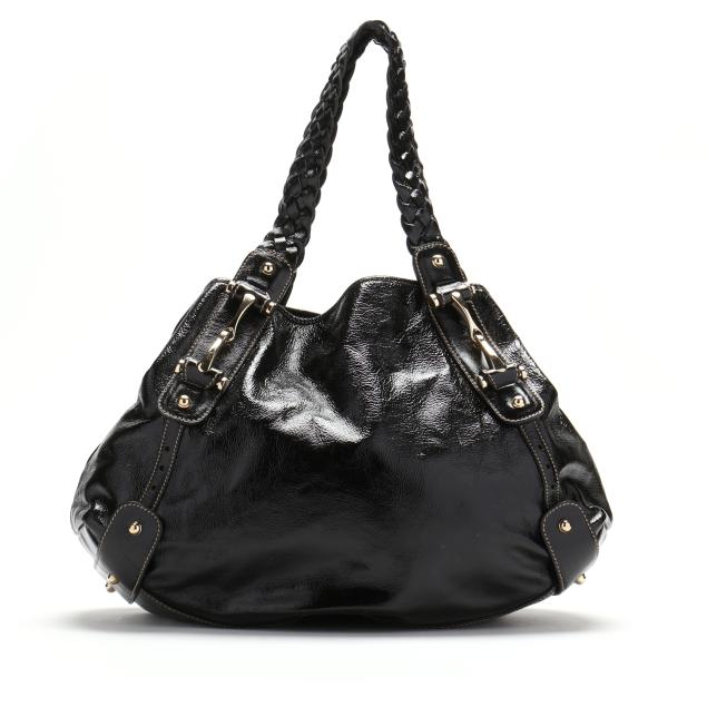 black-leather-i-pelham-i-handbag-gucci