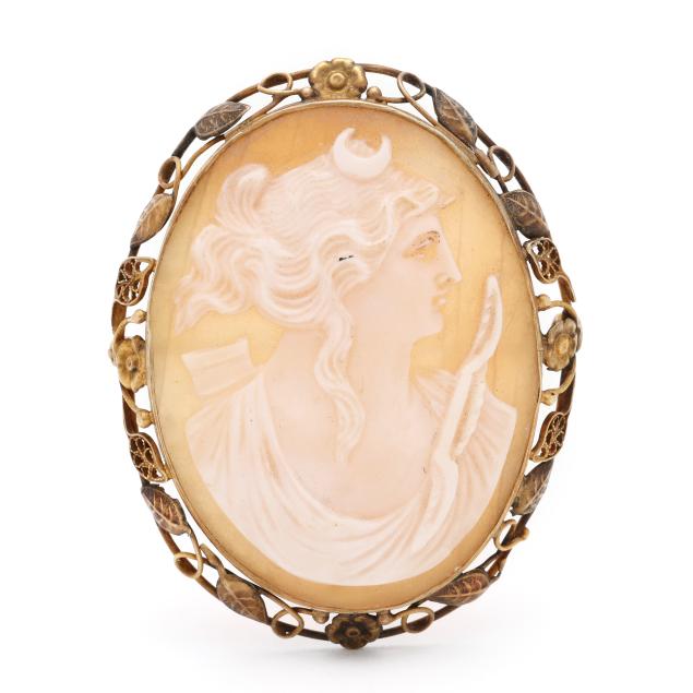 gold-and-carved-shell-cameo-brooch