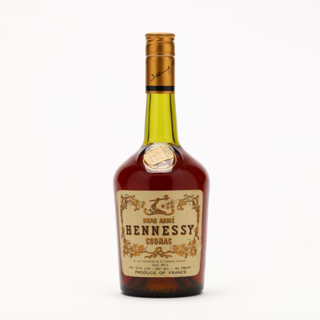 hennessy-bras-arme-cognac