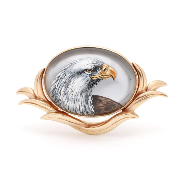 gold-and-reverse-painted-crystal-intaglio-eagle-motif-pendant-brooch