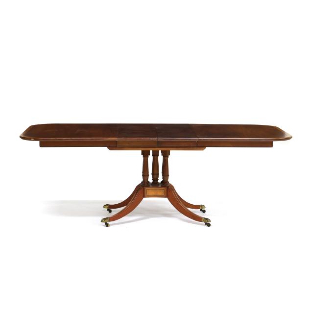 federal-style-inlaid-mahogany-dining-table-with-two-leaves