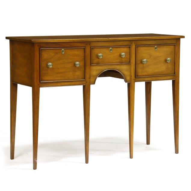 kittinger-williamsburg-restoration-federal-style-mahogany-sideboard